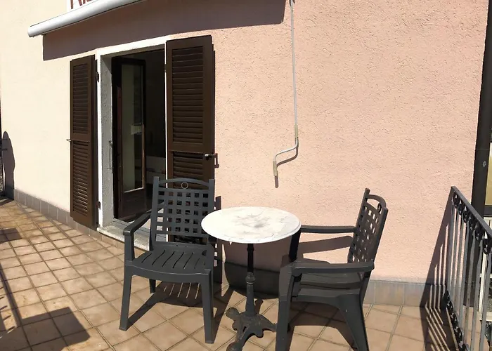 호텔 Ristorante Campagna Cugnasco